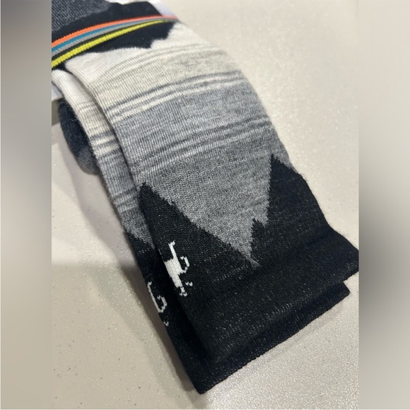 Smartwool Kids' Medium Ski Light Cushion Over The Calf Socks Black Grey NWT - Picture 3 of 7